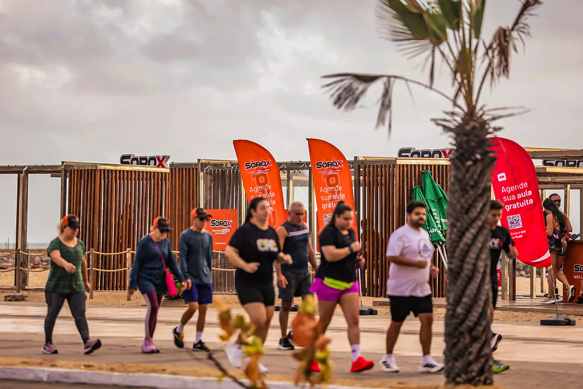 Sorox Wellness Club oferece atividade física aberta ao público na Praia de Iracema