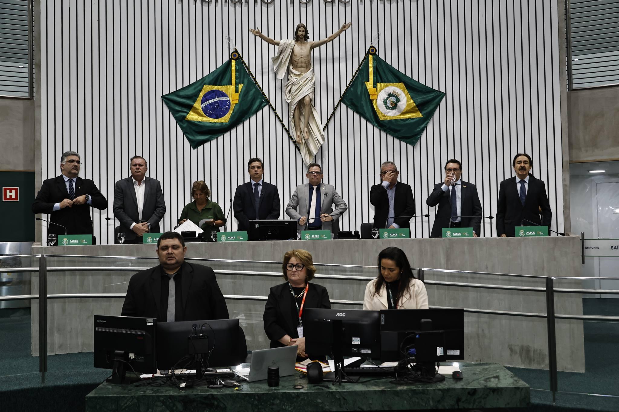 Sessão Solene homenageia AEDI e Empresas do Distrito Industrial de Maracanaú