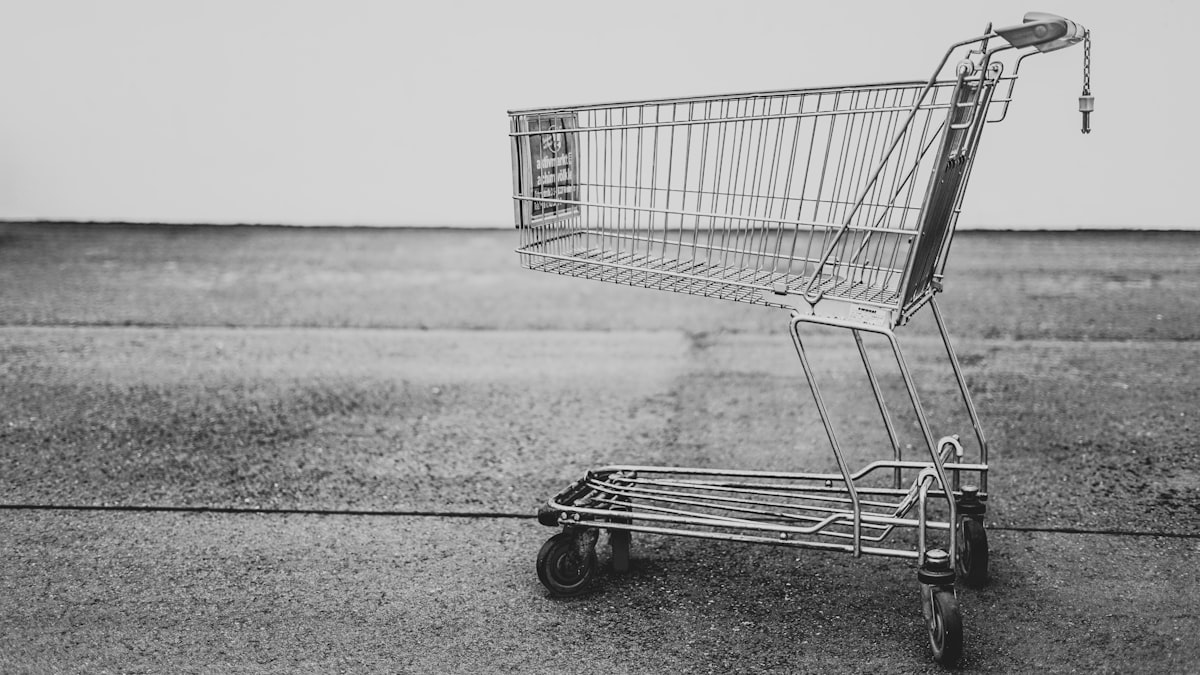 Tempestade com chuva intensa sobre região de encostas — Foto: Unsplash